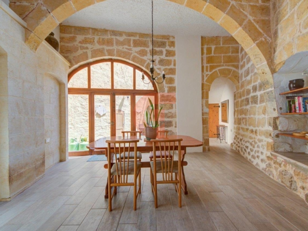 561169247_1371584334977165_6285535613900227992_n