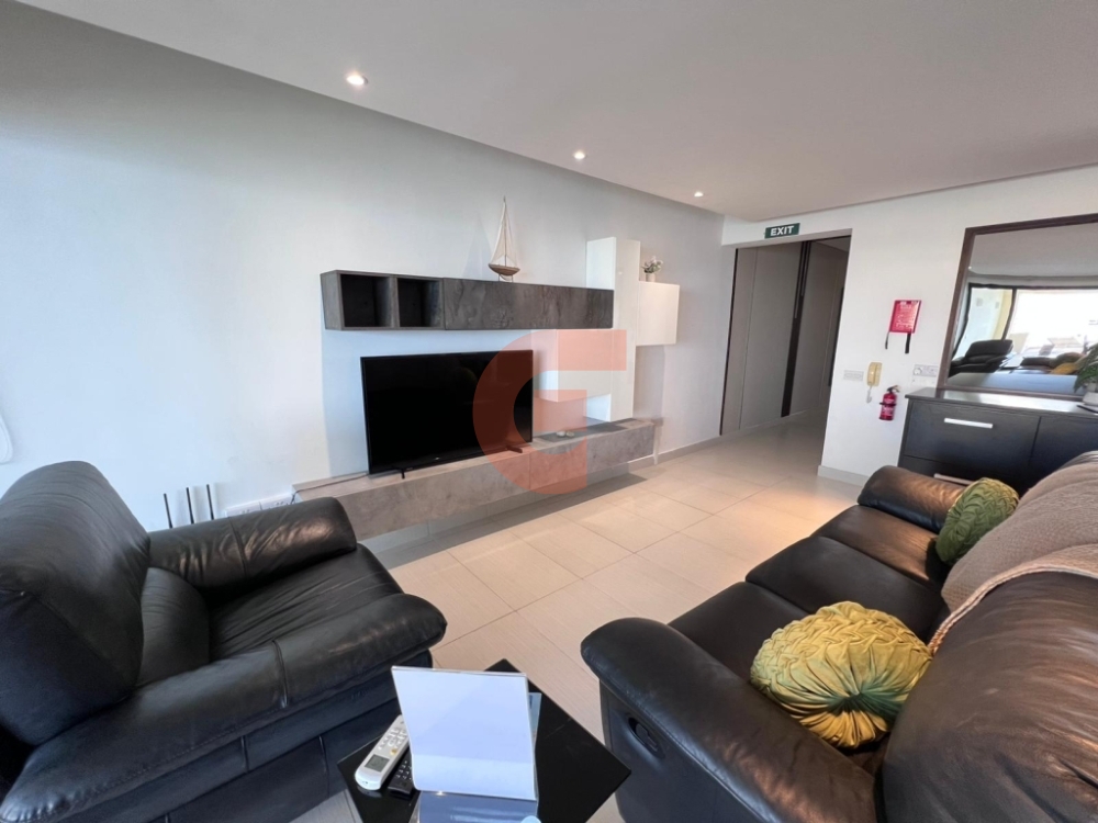 WhatsApp Image 2025-10-21 at 16.40.05_a09cfc4d